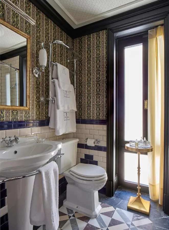 Hotel Boutique Triana House Sevilla 5*,  Spanien