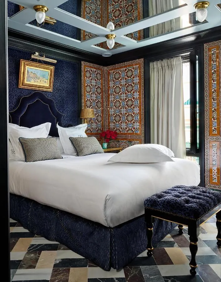 *****  Hotel Boutique Triana House Seville Spain
